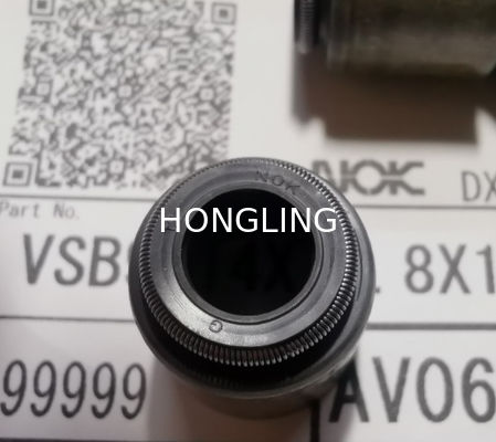 Engine Spare Parts Valve Oil Seal For Isuzu 6BD1 Engine 6D125