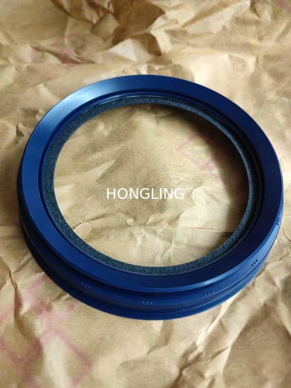 6D22 6D24 8DC9 Front Oil Seal Japan Nok Bz1335eo Me060124